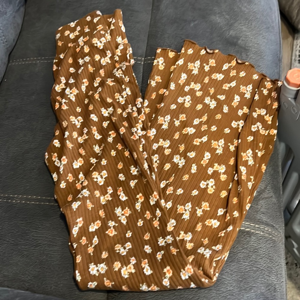 Arizona Junior Womens Full Length Legging size M.